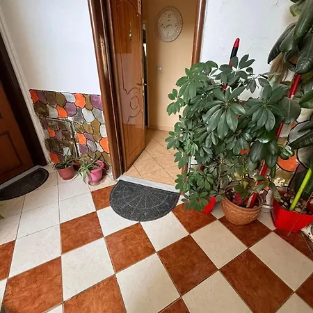 Family Rael Apartment Vlorë